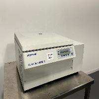 Eppendorf 5810R Refrigerated Centrifuge image 1